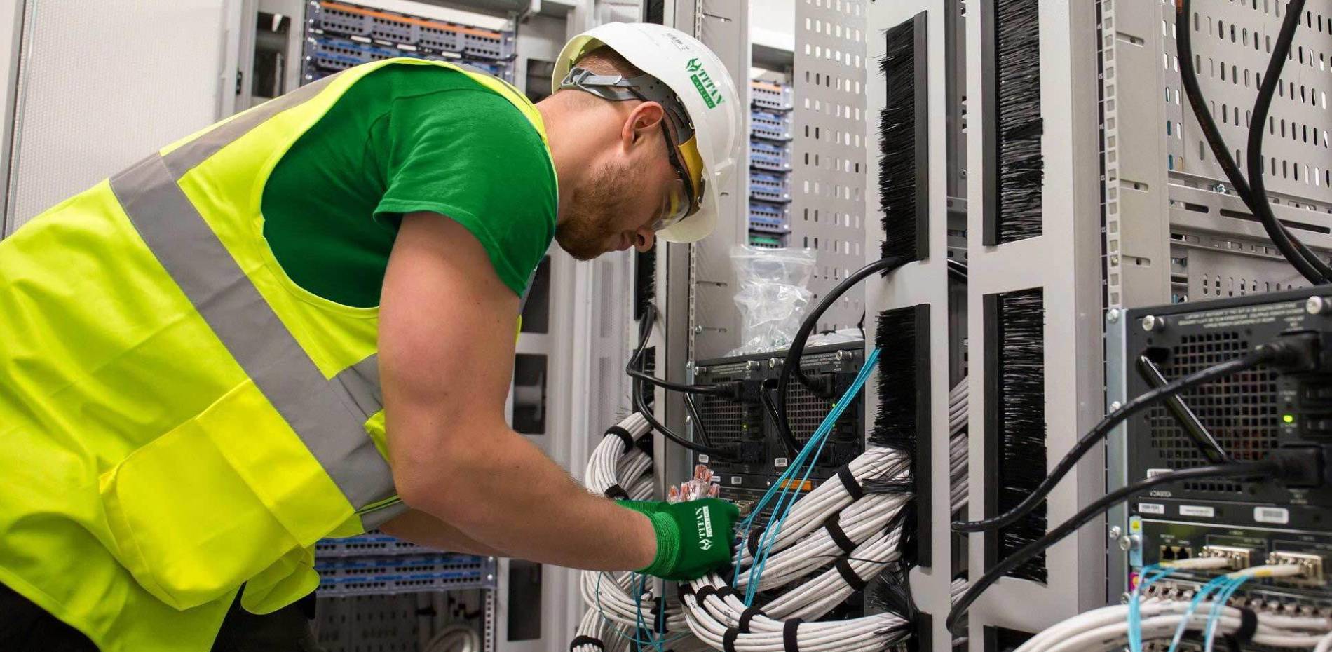 #1 Best Structured Cabling Company: CAT6 CAT7 CAT8 Network vs Wiring Installer Fiber Optic Palm Beach Gardens